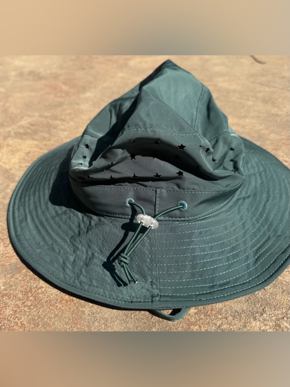 Pistil Zenith Sun Hat - Evergreen Outdoor Sun Hat with Chin Strap - Picture 4 of 8